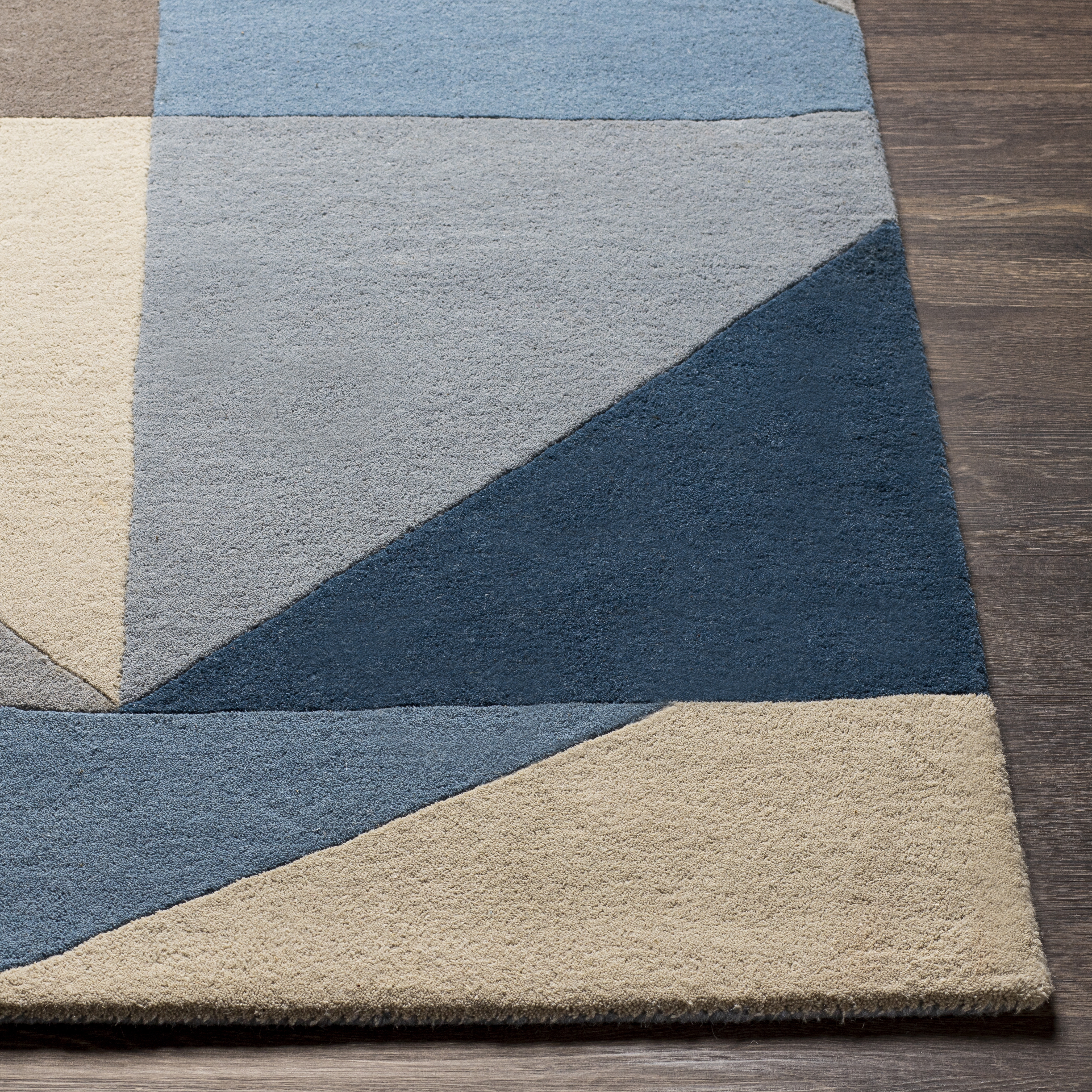 Queens Blue Indoor 2' x 3' Handmade Rug - Image 1