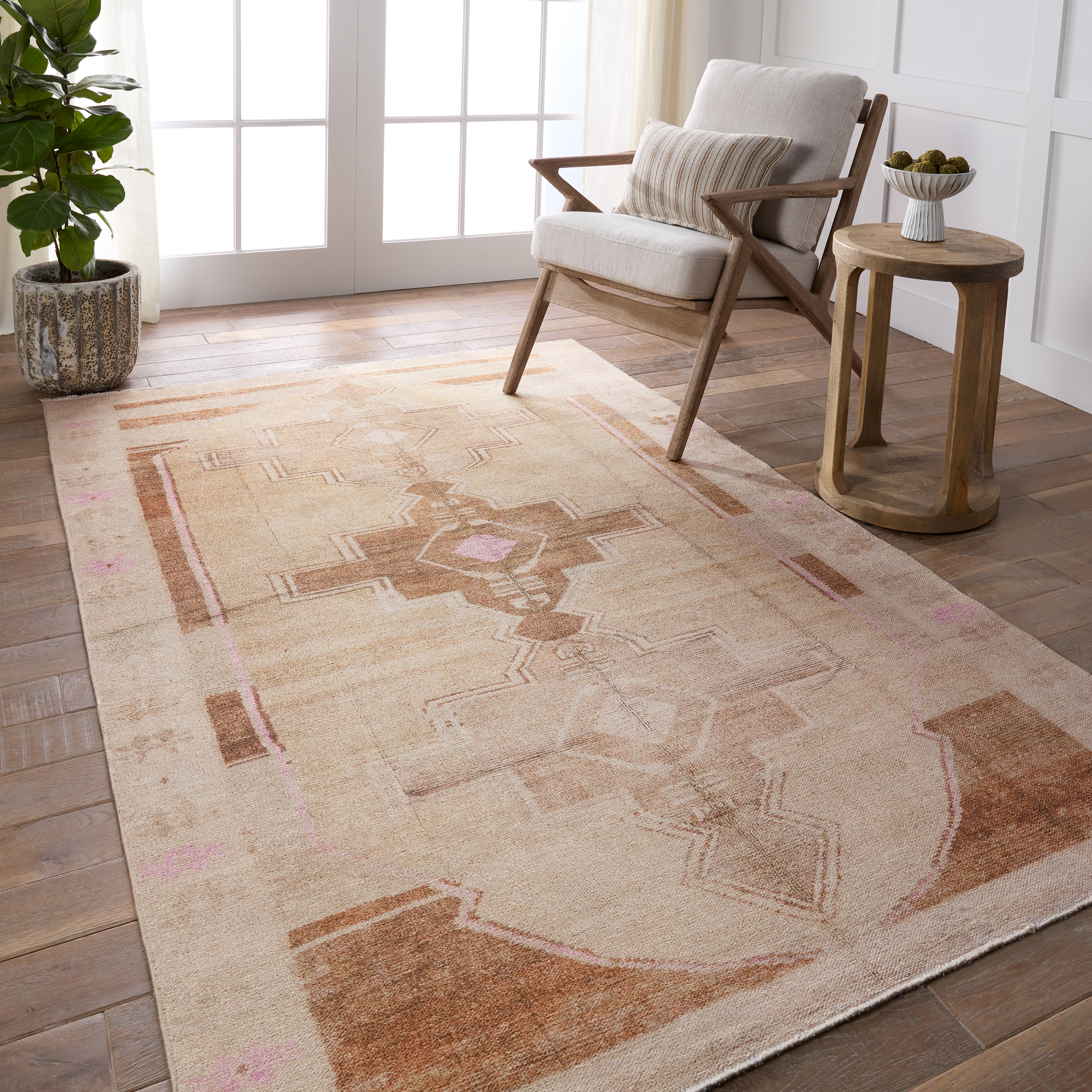 Parian Medallion Tan/Pink Runner Rug (2'6"X8') - Image 4