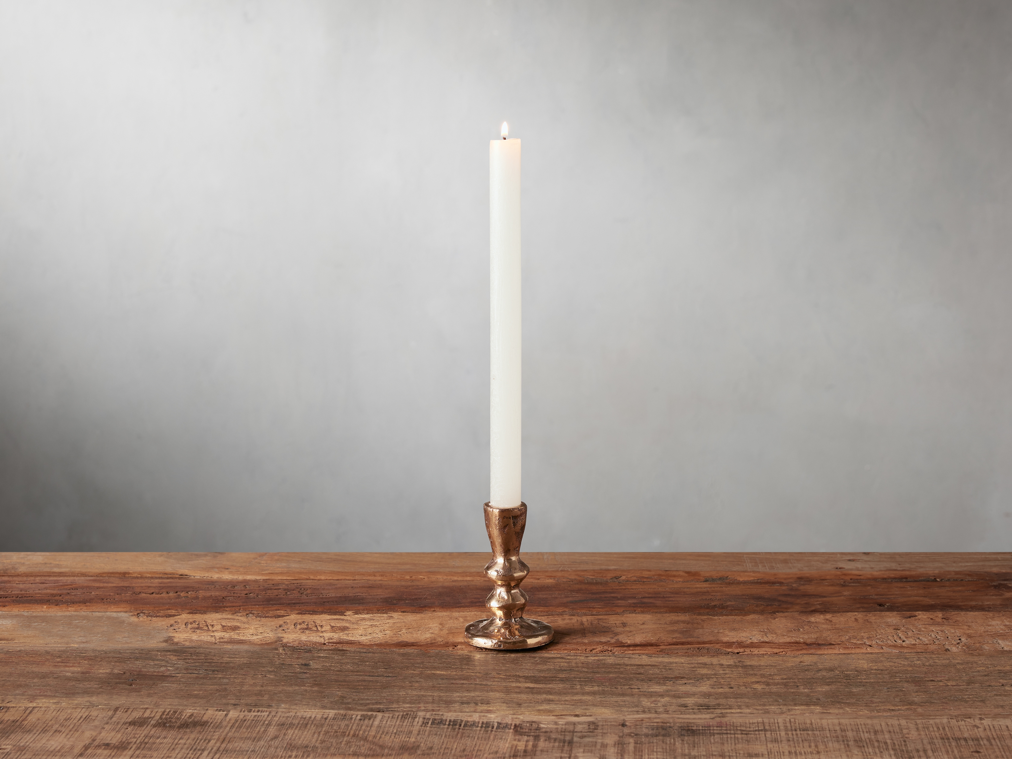Lotus Taper Holder in Bronze Short Gold - Image 0