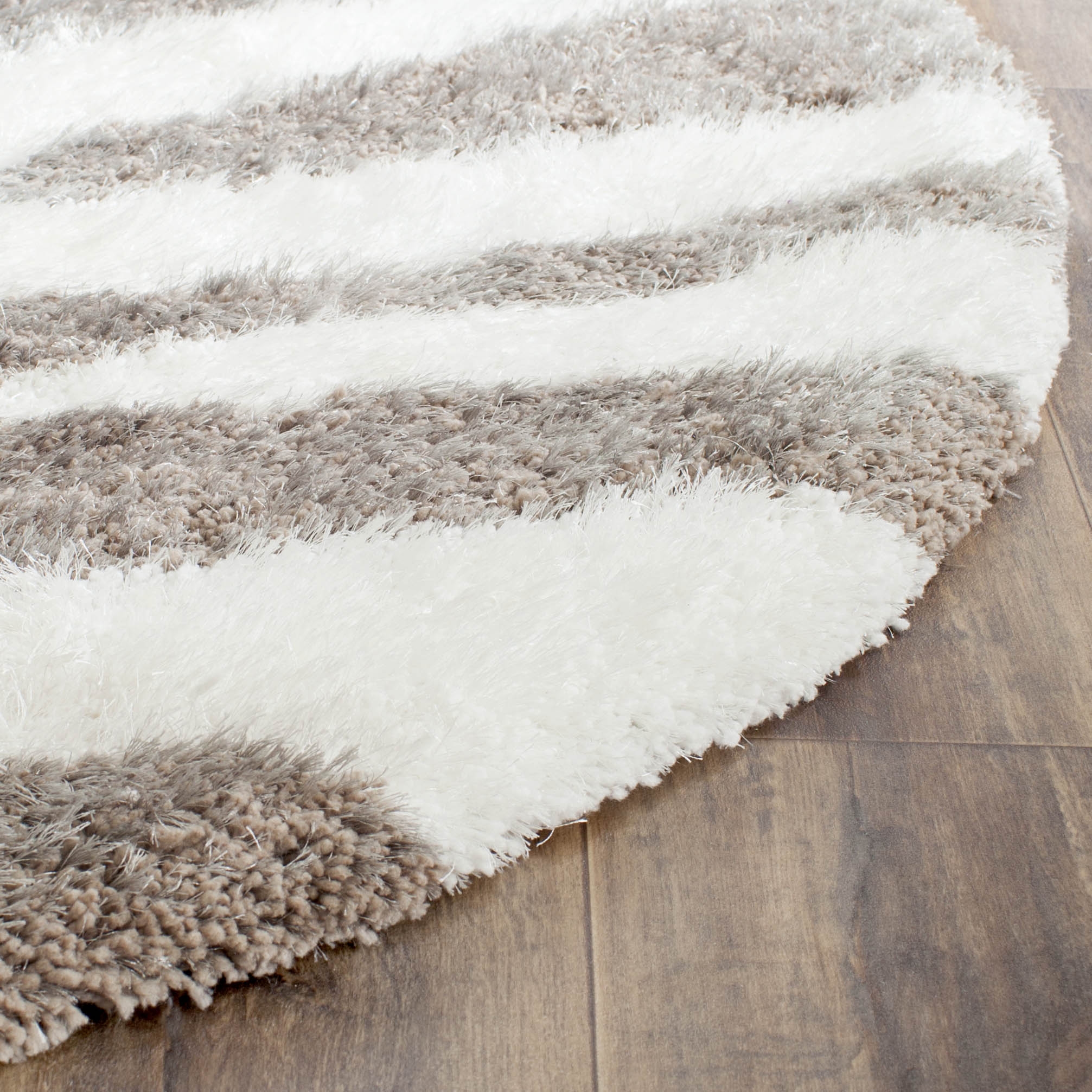 Arlo Home Hand Tufted Area Rug, BSG321A, Ivory/Silver,  5' X 5' Round - Image 2