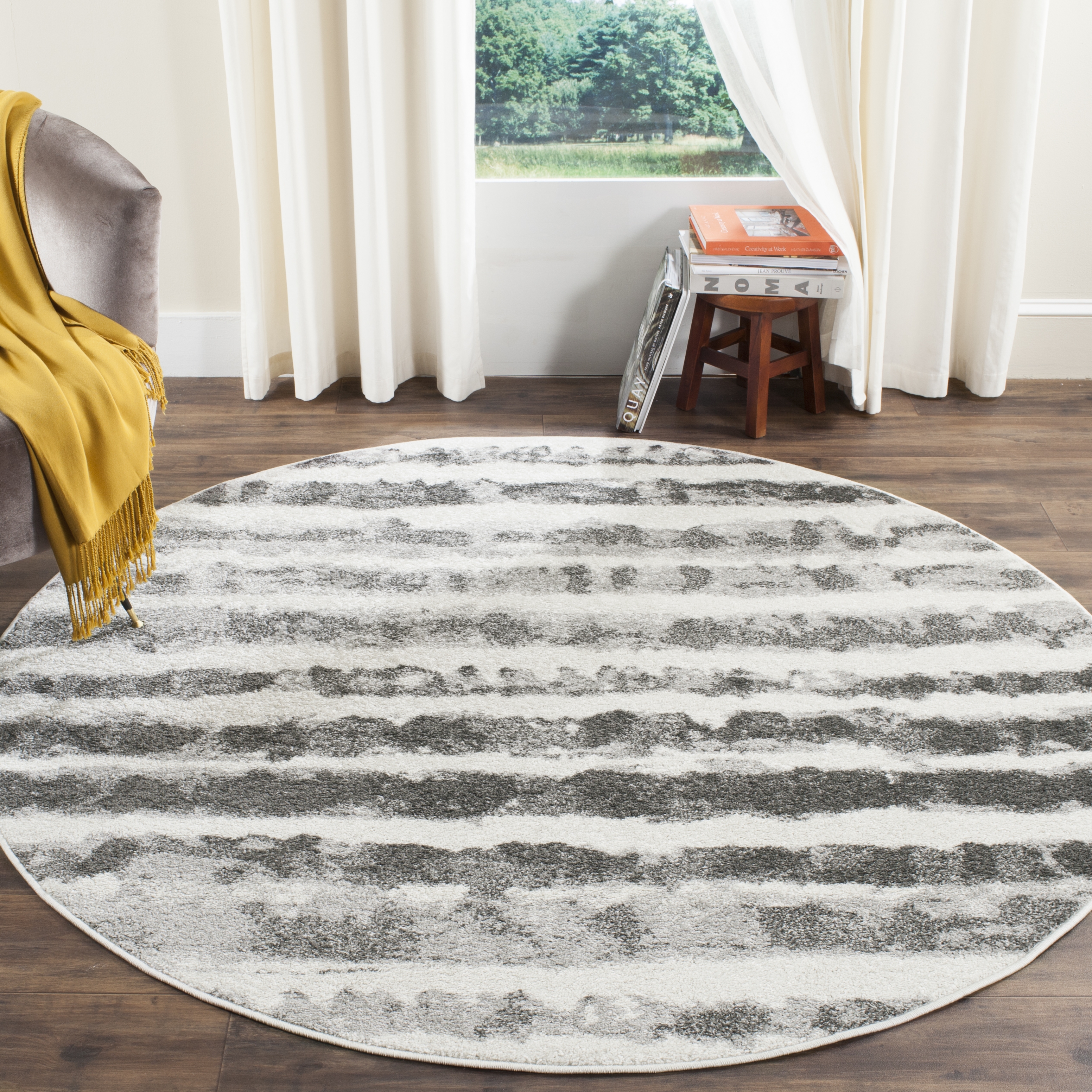 Arlo Home Woven Area Rug, ADR126N, Ivory/Charcoal,  6' X 6' Round - Image 1