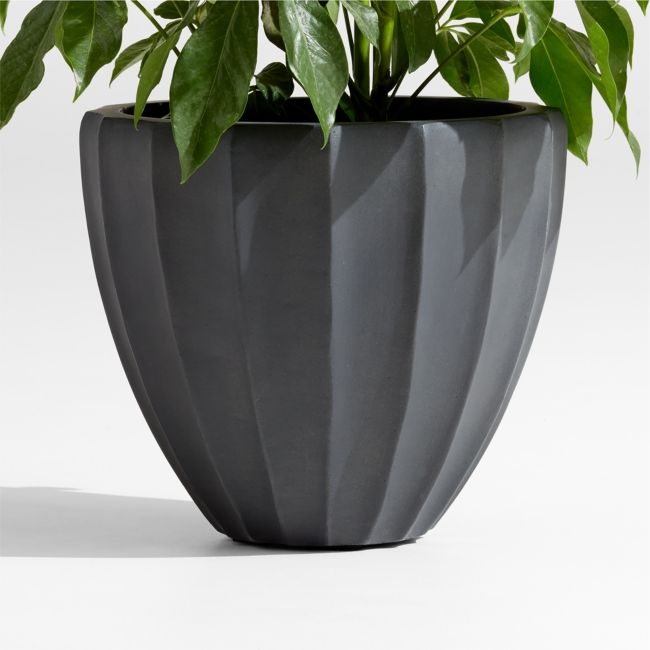 Warren 15.7" x 14.2" Small Black Ficonstone Outdoor Planter - Image 0