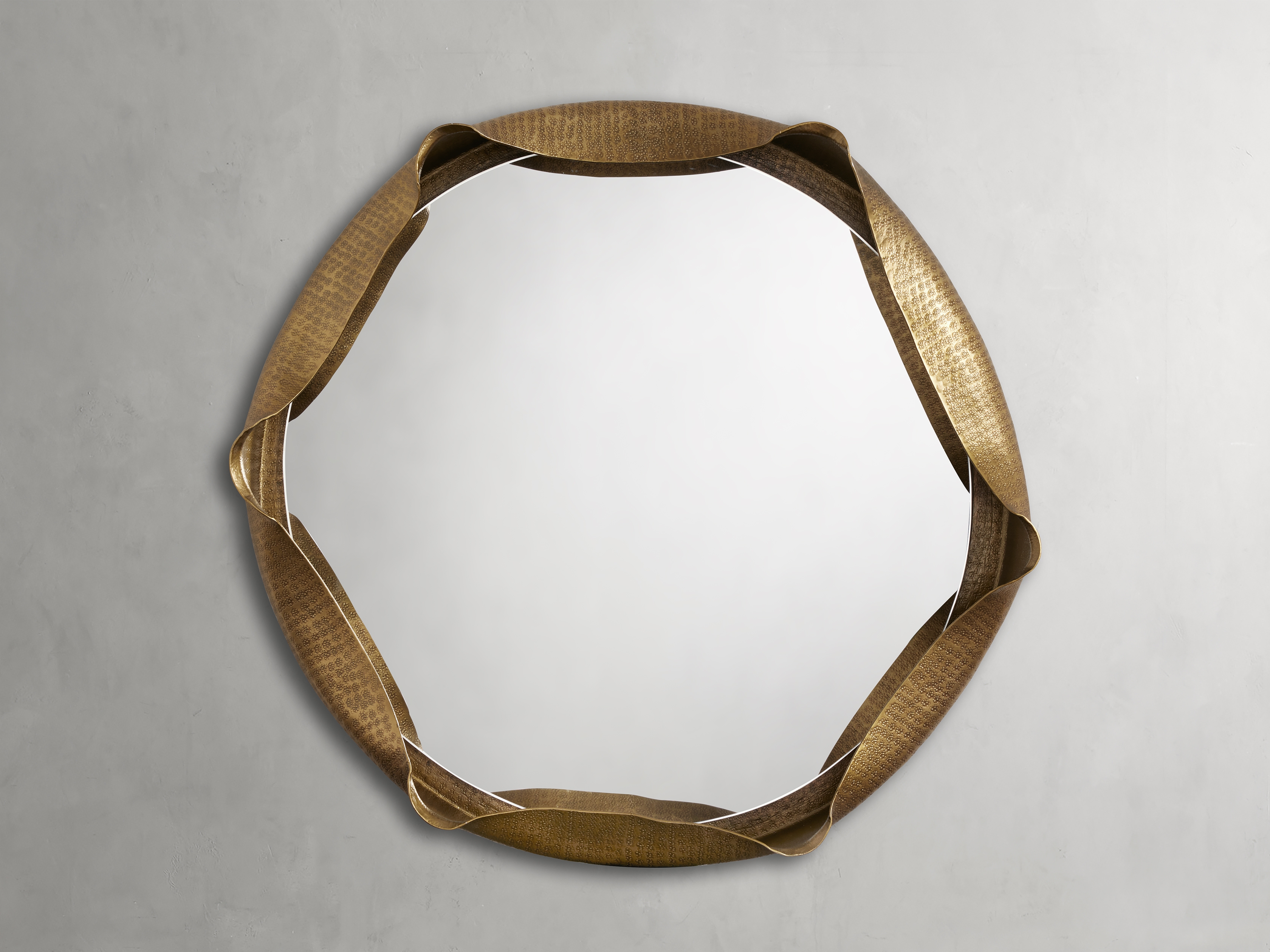 Nadaro Round Wall Mirror in Metal 24" Gold - Image 0