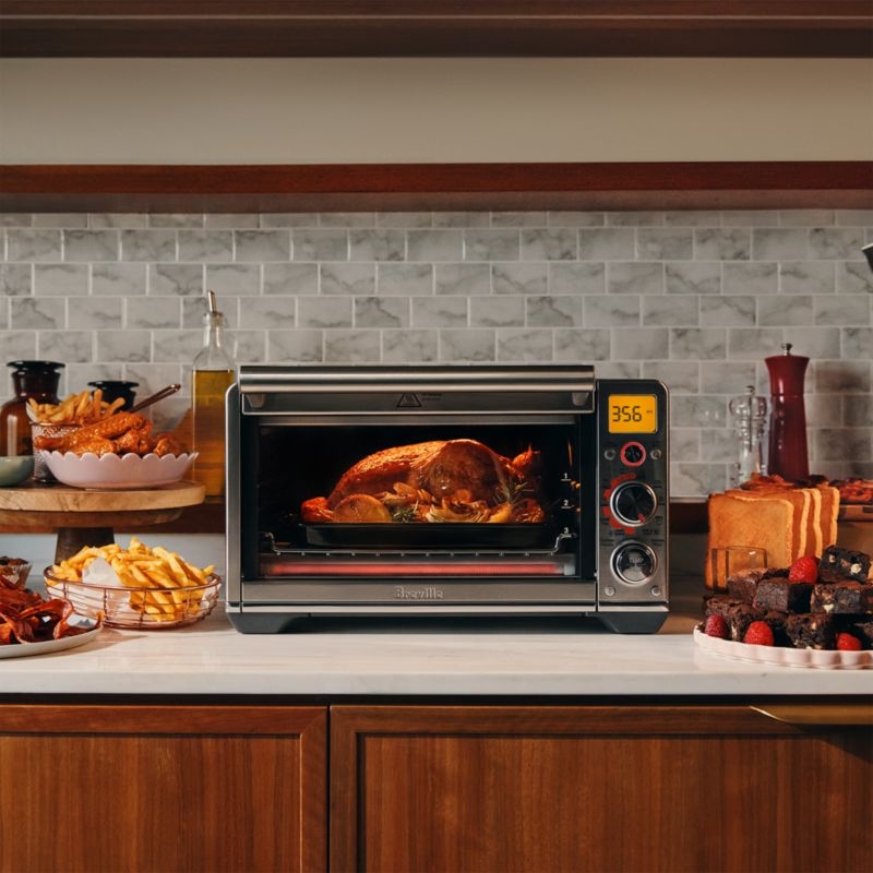 Breville® Smart Oven® Air Fryer Compact - Image 11