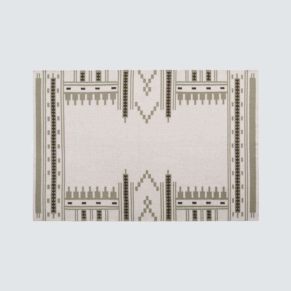 The Citizenry Shylah Handwoven Area Rug | 9' x 12' | Flax - Image 4