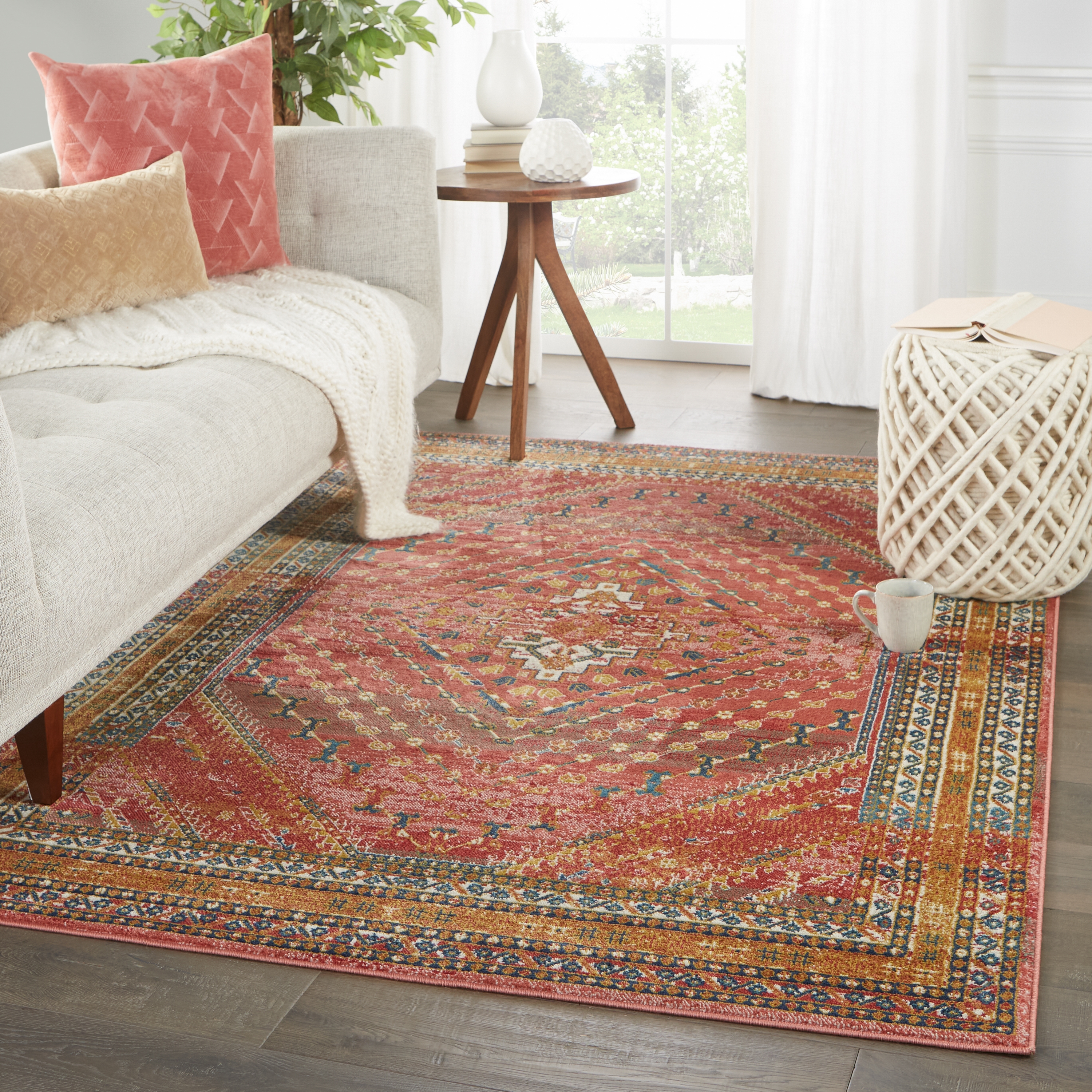 Vibe By Selah Medallion Red/ Gold Area Rug (7'6"X9'6") - Image 4