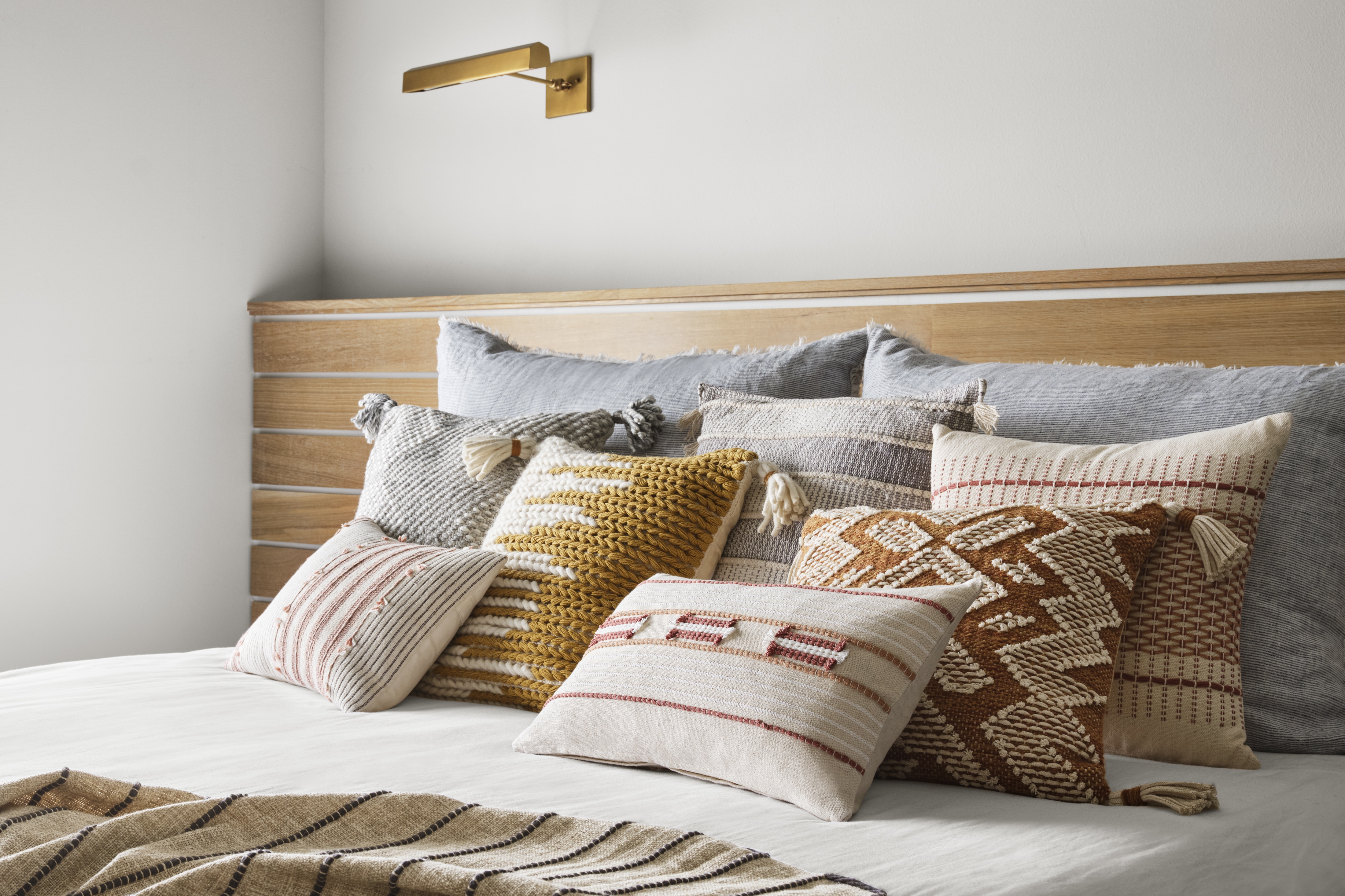 Magnolia Home by Joanna Gaines PILLOWS P1138 BLUSH/MULTI 18" x 18" Cover Only - Image 1