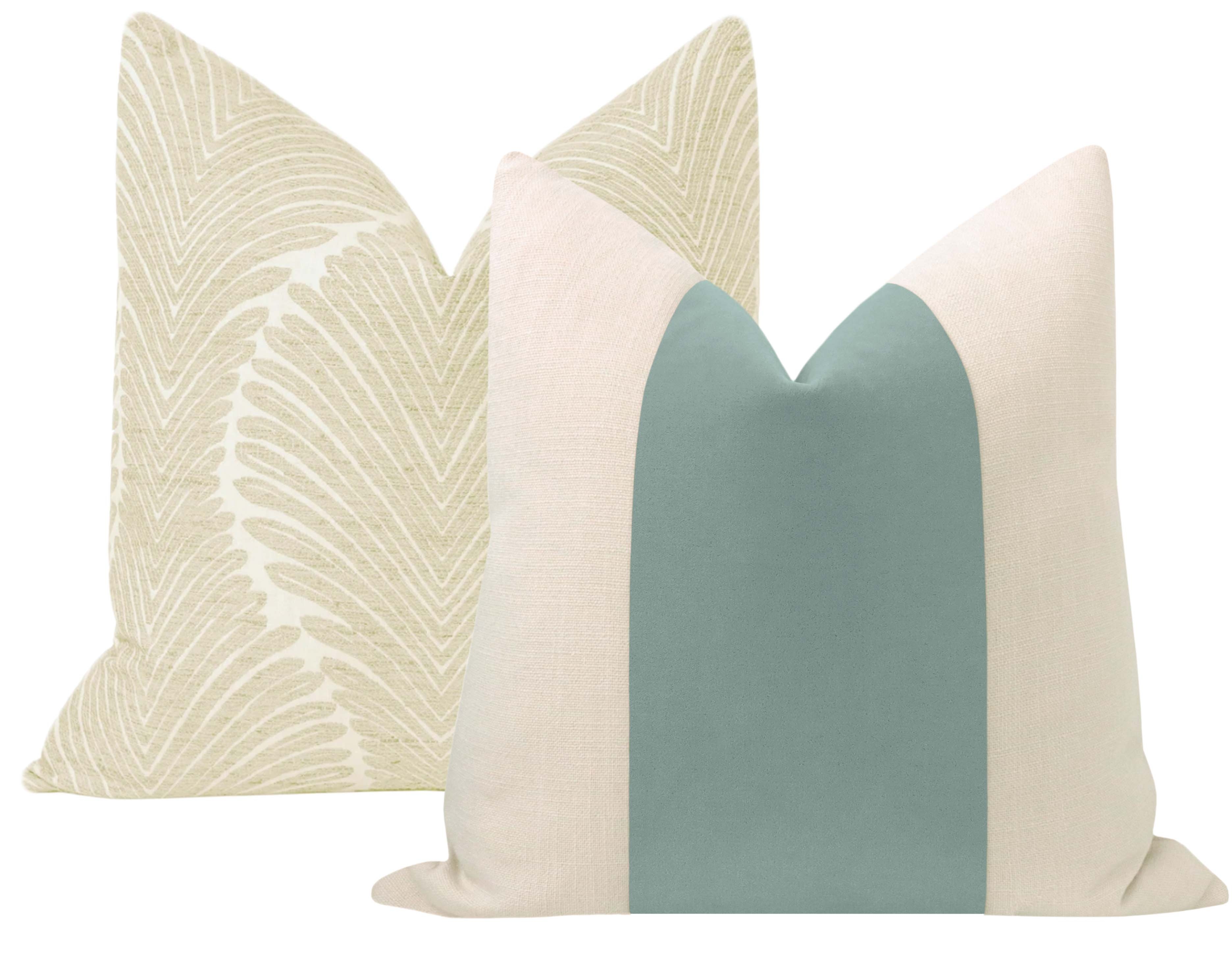 PANEL :: MOHAIR VELVET // CERULEAN BLUE - 14" X 36" - Image 4