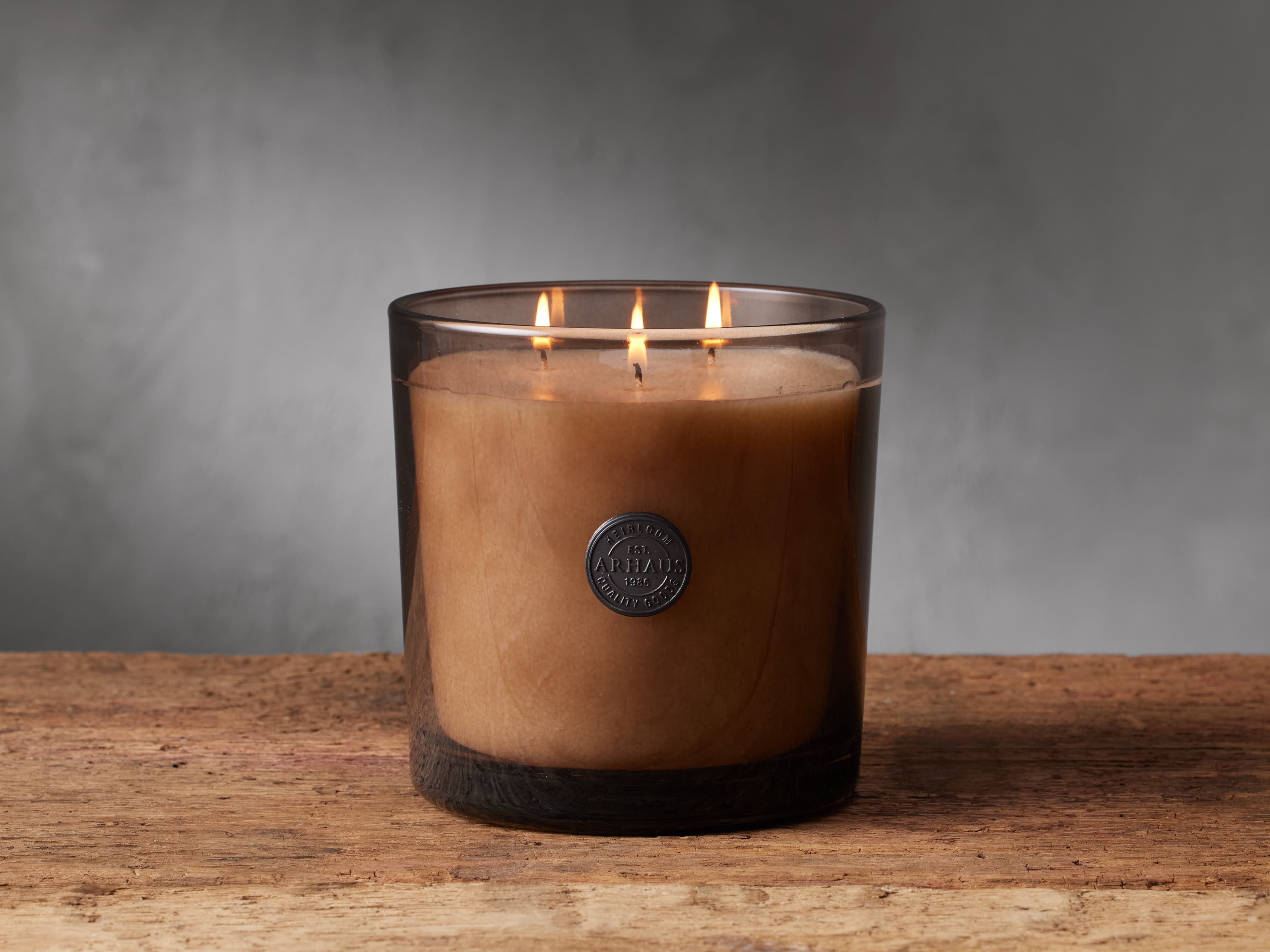 Signature Candle in Sandalwood Leaf And Tobacco Glass 36 Oz Brown - Image 0