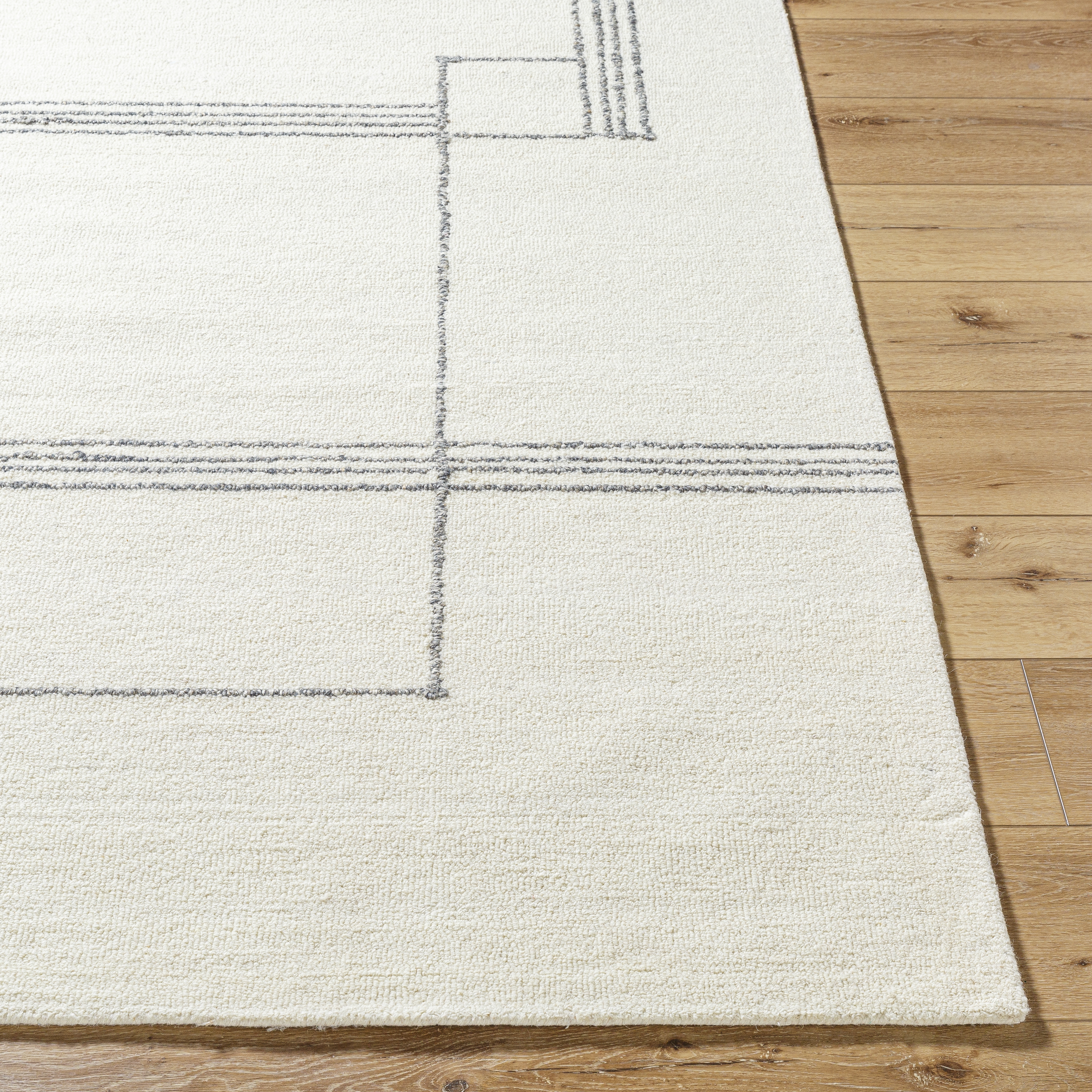 Livabliss Falcao Beige Indoor 5' x 7'6" Handmade Rug - Image 1