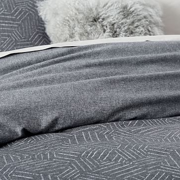 Organic Flannel Tossed Lines Duvet, Dark Charcoal, Full/Queen - Image 1