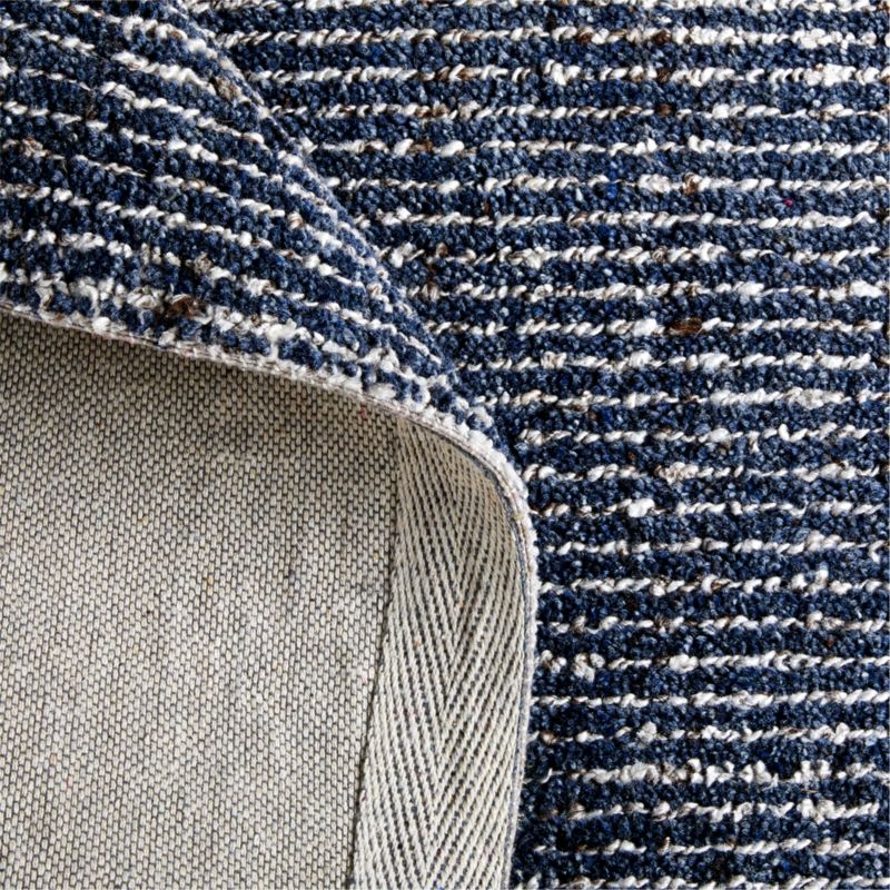 Vienne Performance Wool Handwoven Navy Blue Area Rug 6'x9' - Image 3