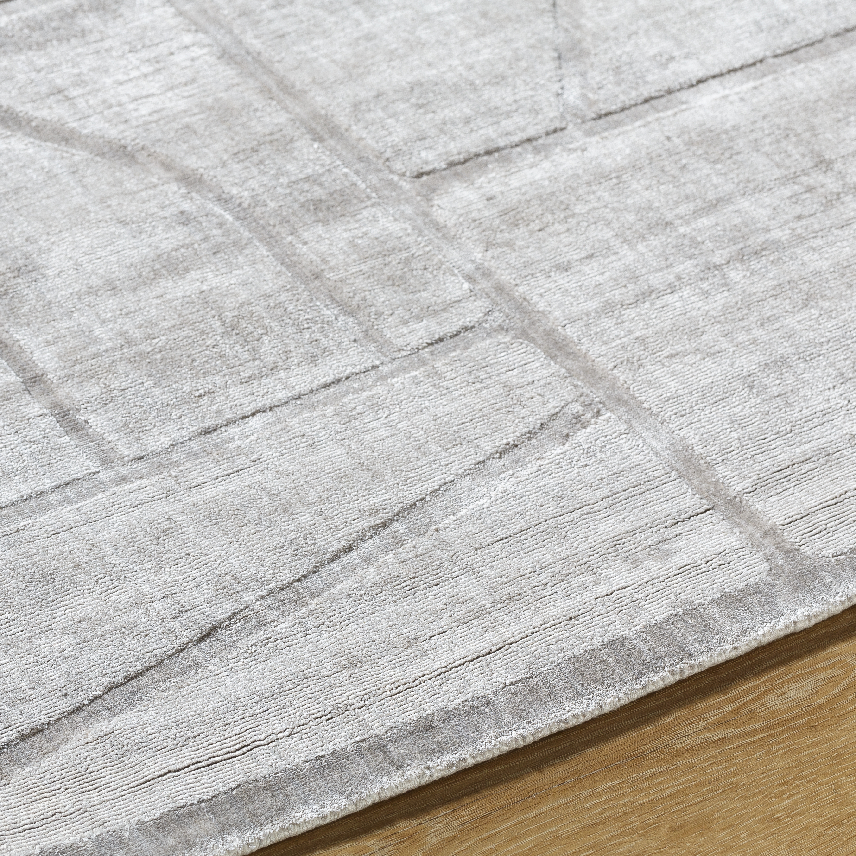 Pier Gray Indoor 5' x 7'6" Handmade Rug - Image 3