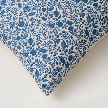 Cotton Velvet Petit Jardin Pillow Cover, Indigo, 12"x21" - Image 2