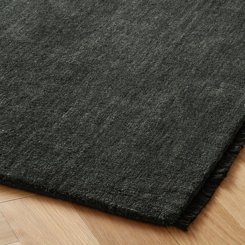Henry Handloomed Charcoal Grey Wool Area Rug 6'x9' - Image 1