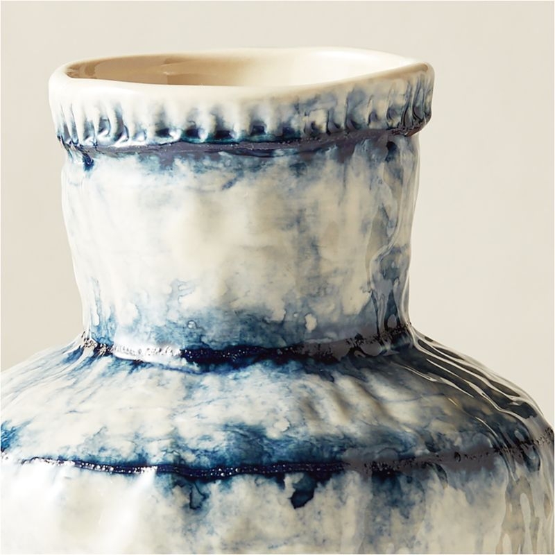 Sando Blue Vase - Image 2