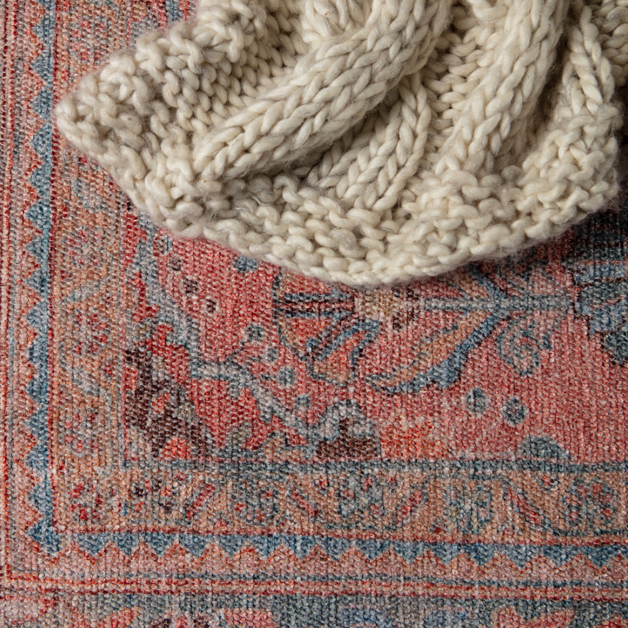 Pippa Medallion Pink/ Light Blue Area Rug (5'X7'6") - Image 6