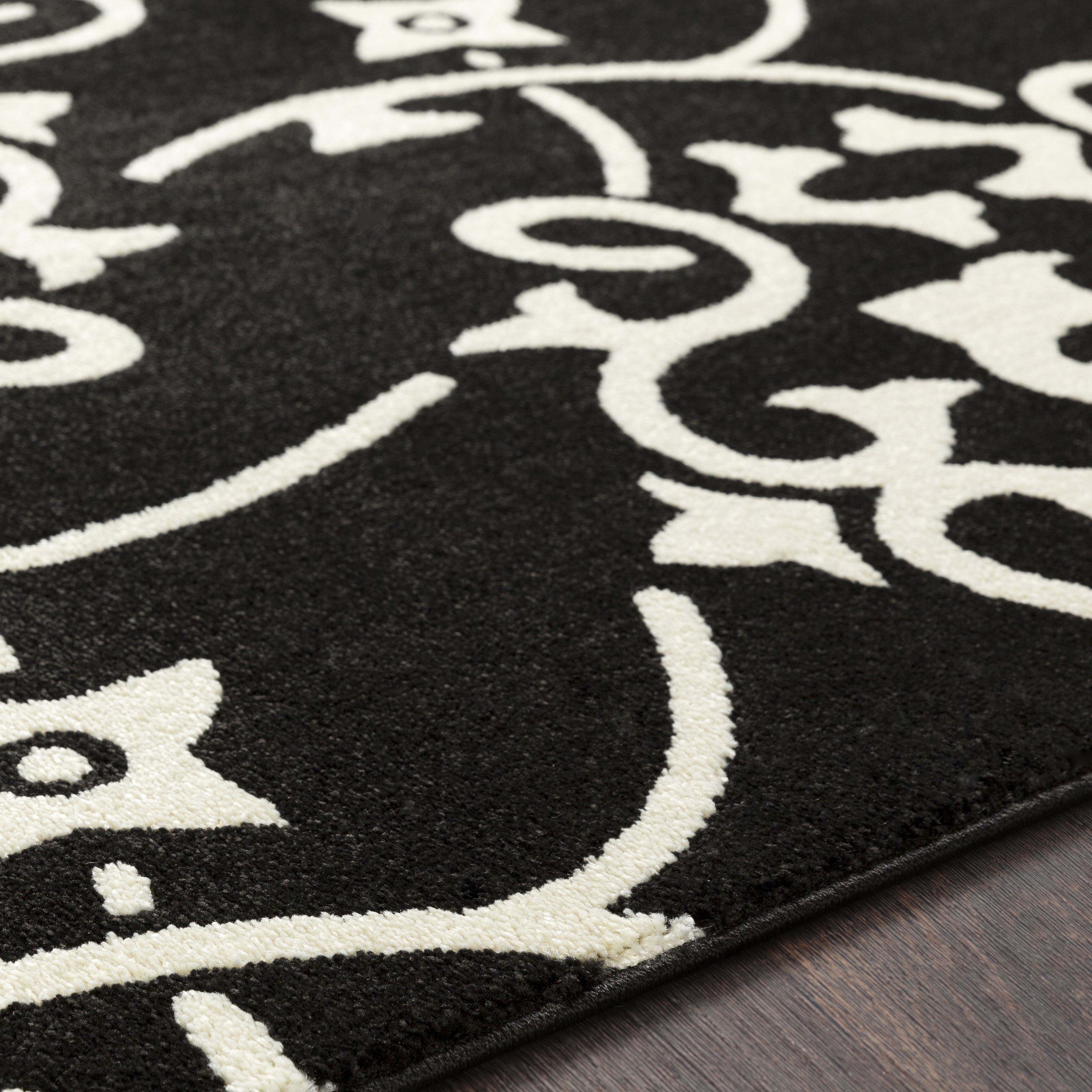 Horizon Black Indoor 2' x 3' Machine Woven Rug - Image 3