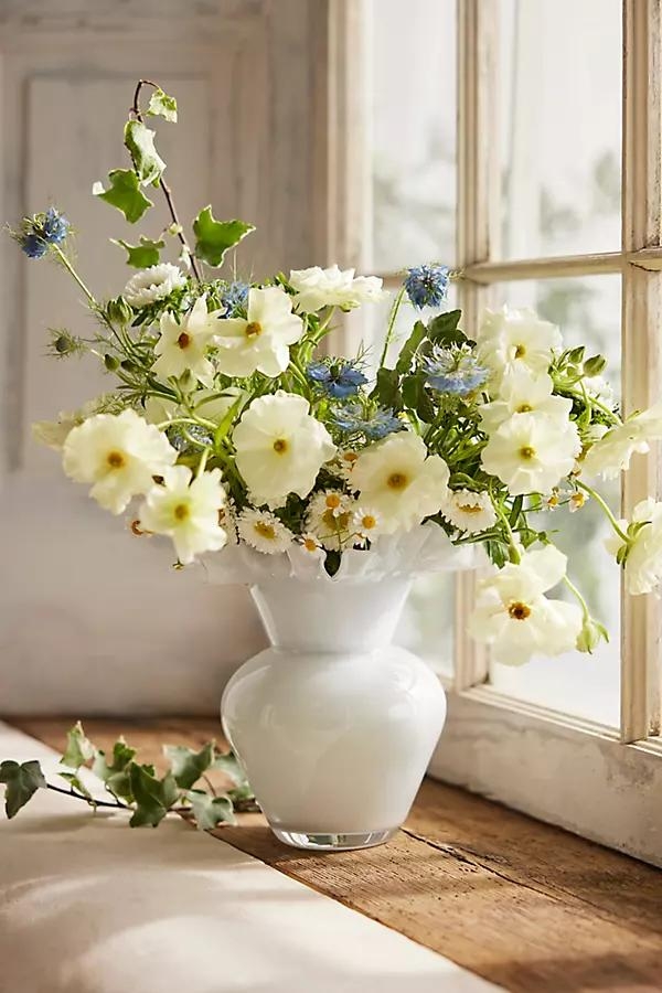 Ruffled Glass Bud Vase - Image 0