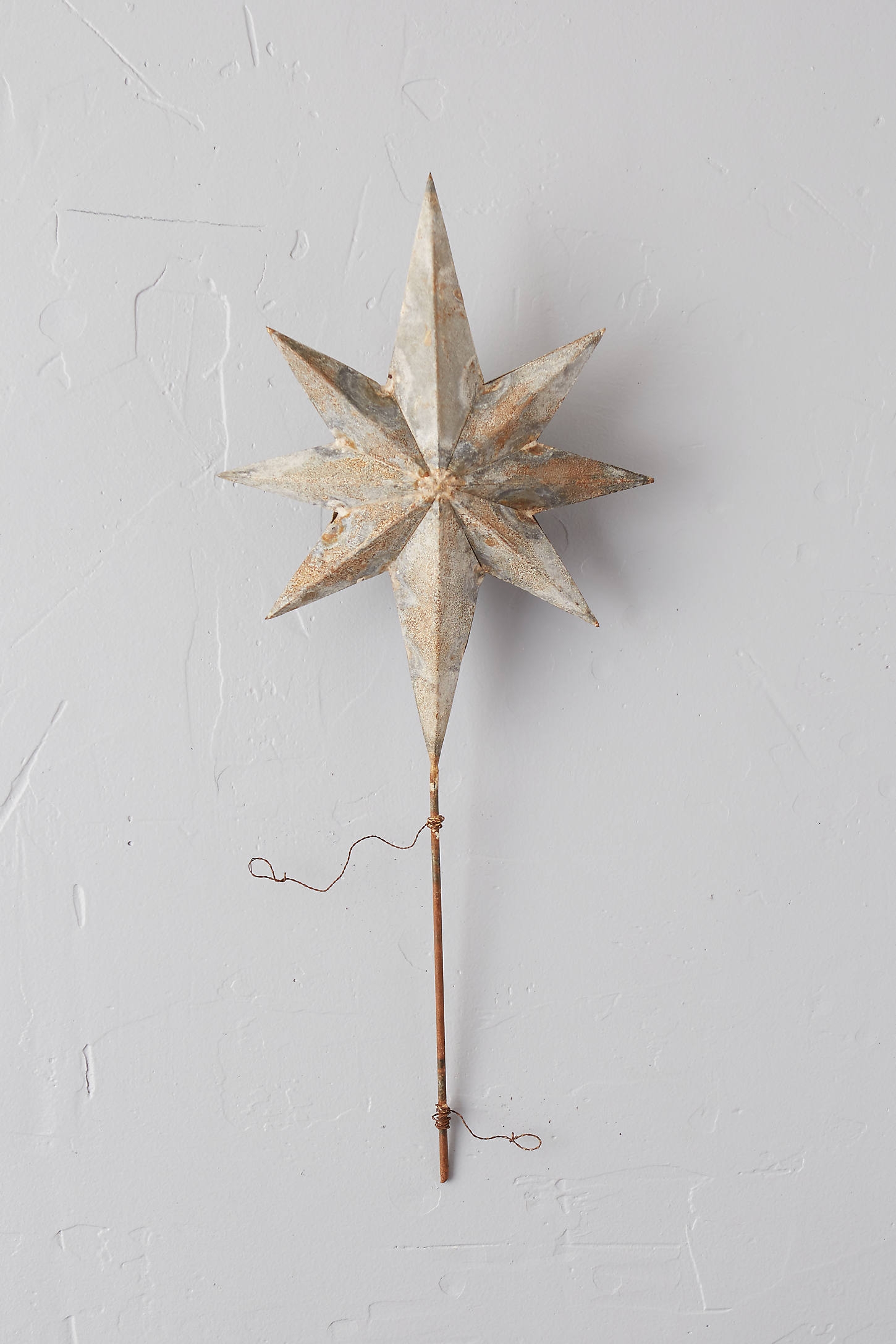 Aged Iron Star Tree Topper By Terrain in Assorted Size L - Image 0