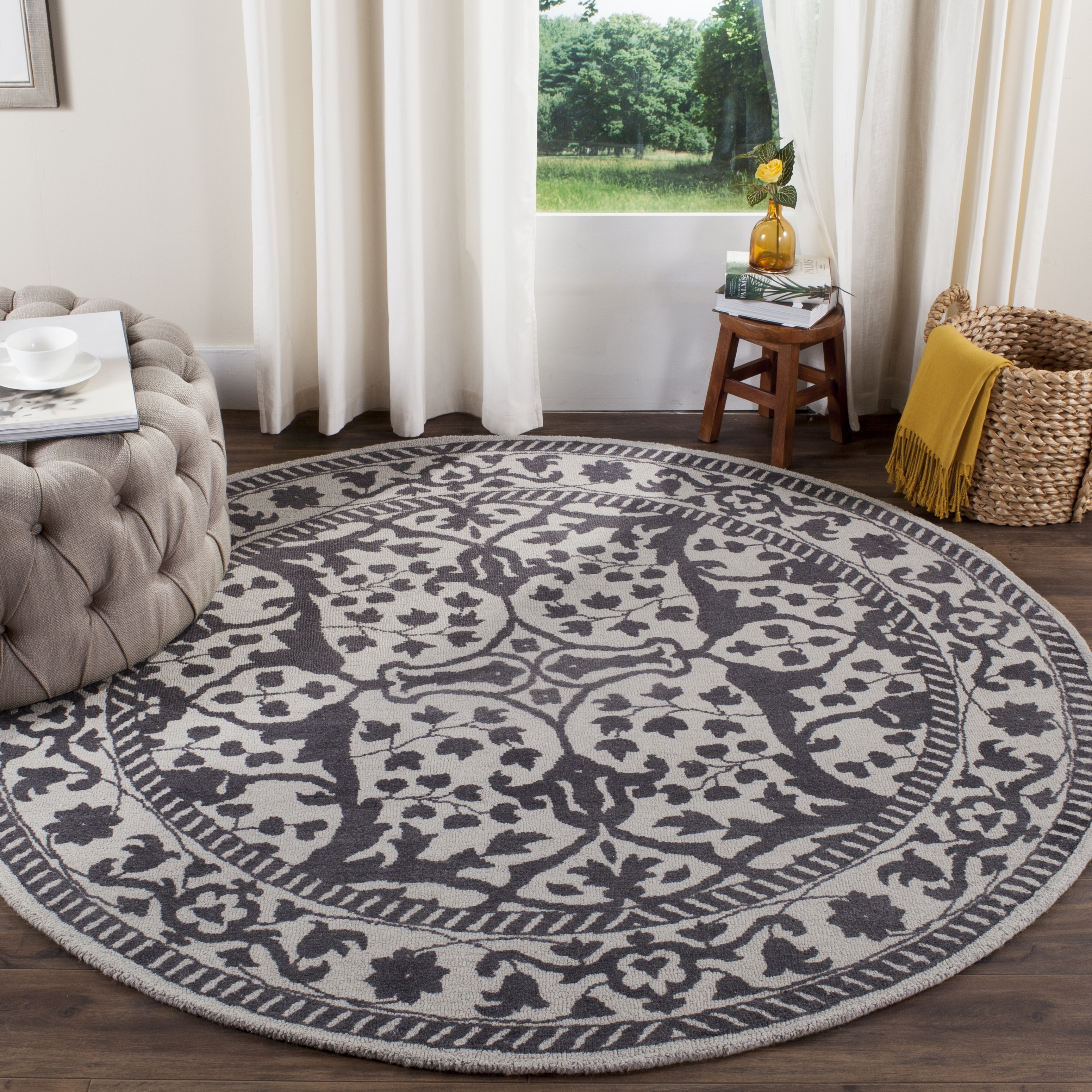 Arlo Home Hand Tufted Area Rug, RVT102H, Silver/Grey,  6' X 6' Round - Image 1