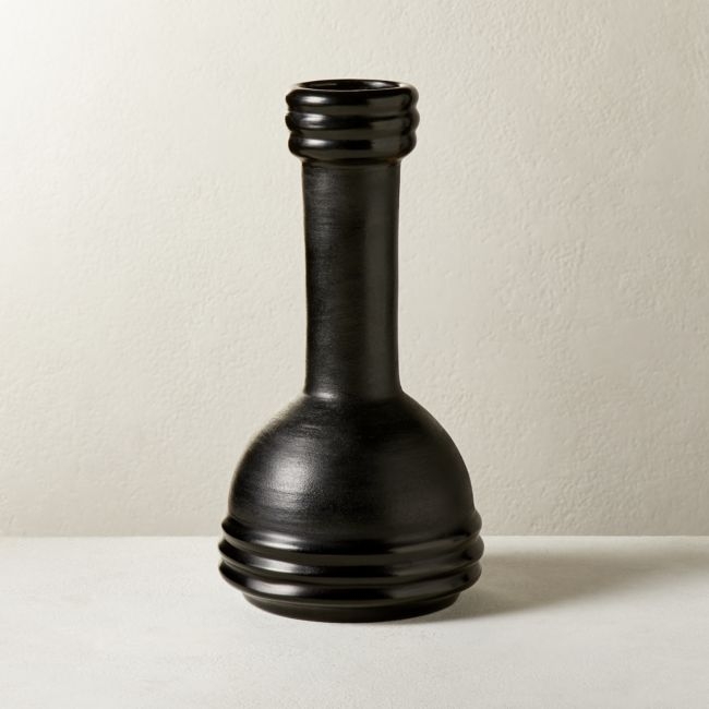 Soto Black Vase - Image 0