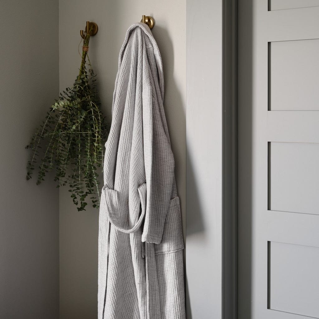 The Citizenry Aegean Cotton Bath Robe | Large | Black - Image 10