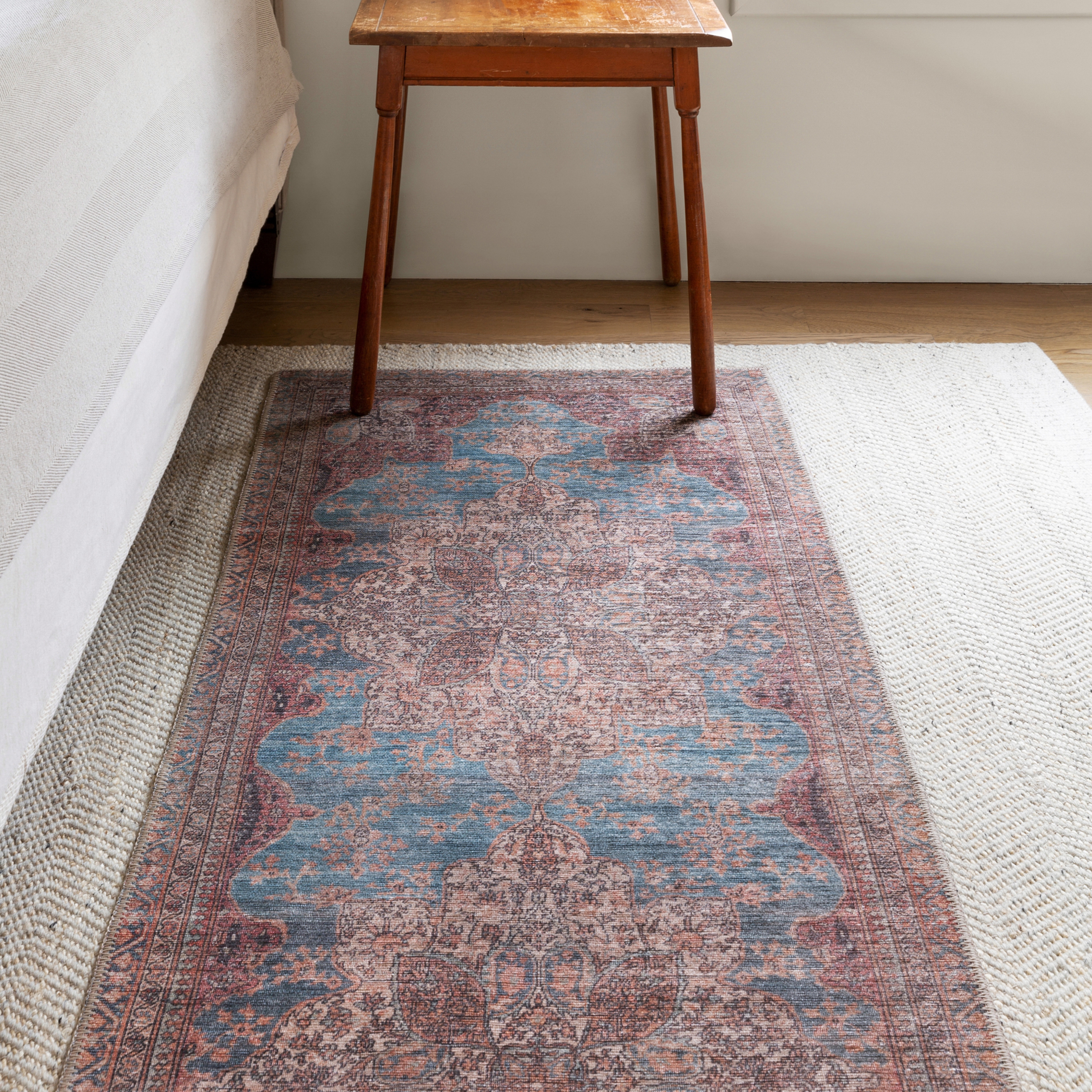 Kate Lester + Vacherie Medallion Red/ Blue Runner Rug (2'6"X10') - Image 5