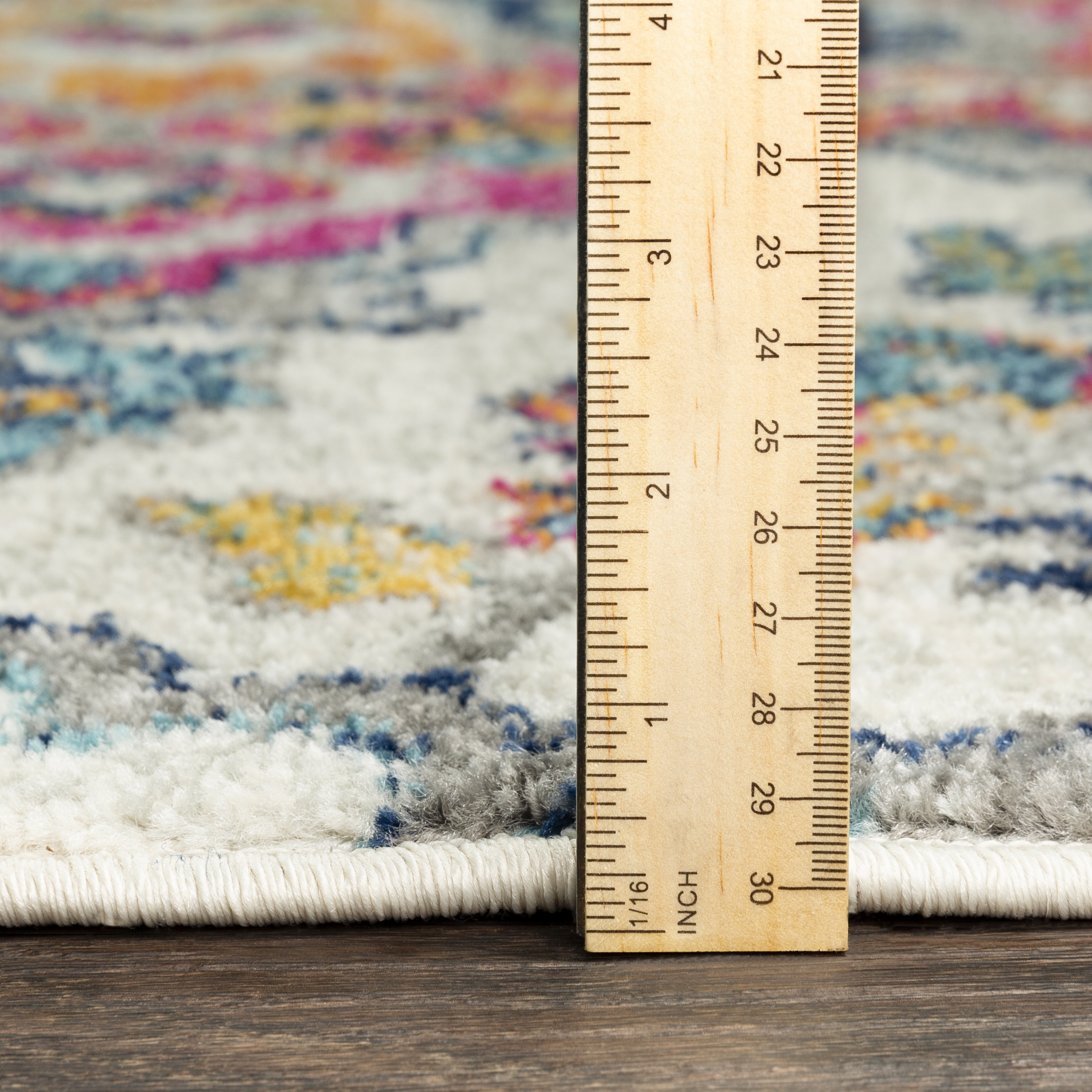 Elaziz Pink Indoor 2' x 3' Machine Woven Rug - Image 5