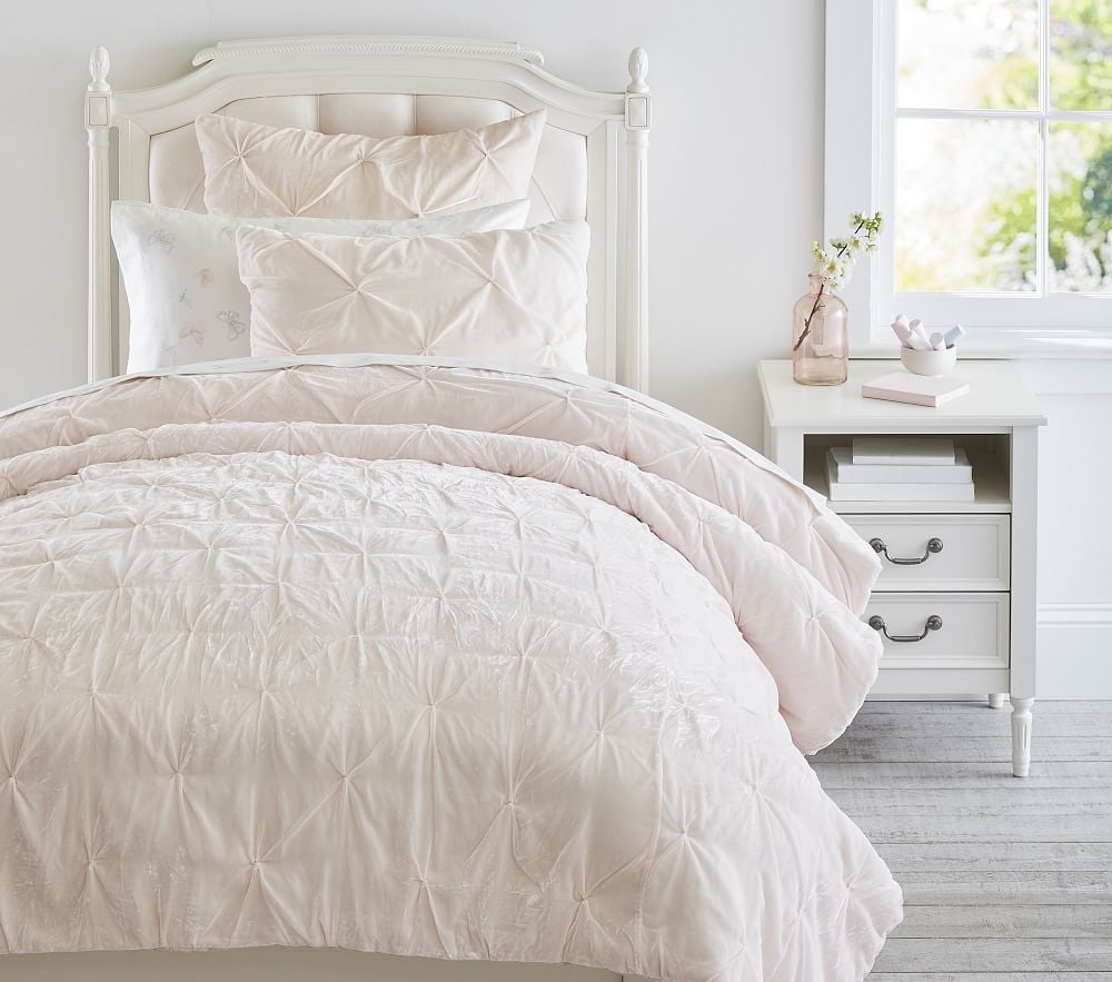 Monique Lhuillier Velvet Quilt, Twin Bedding Set, Blush - Image 0