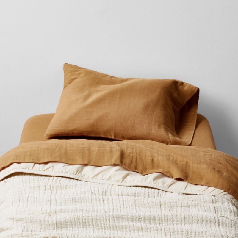 Aire Crinkle Stone Tan Organic Cotton Baby Crib Quilt - Image 1