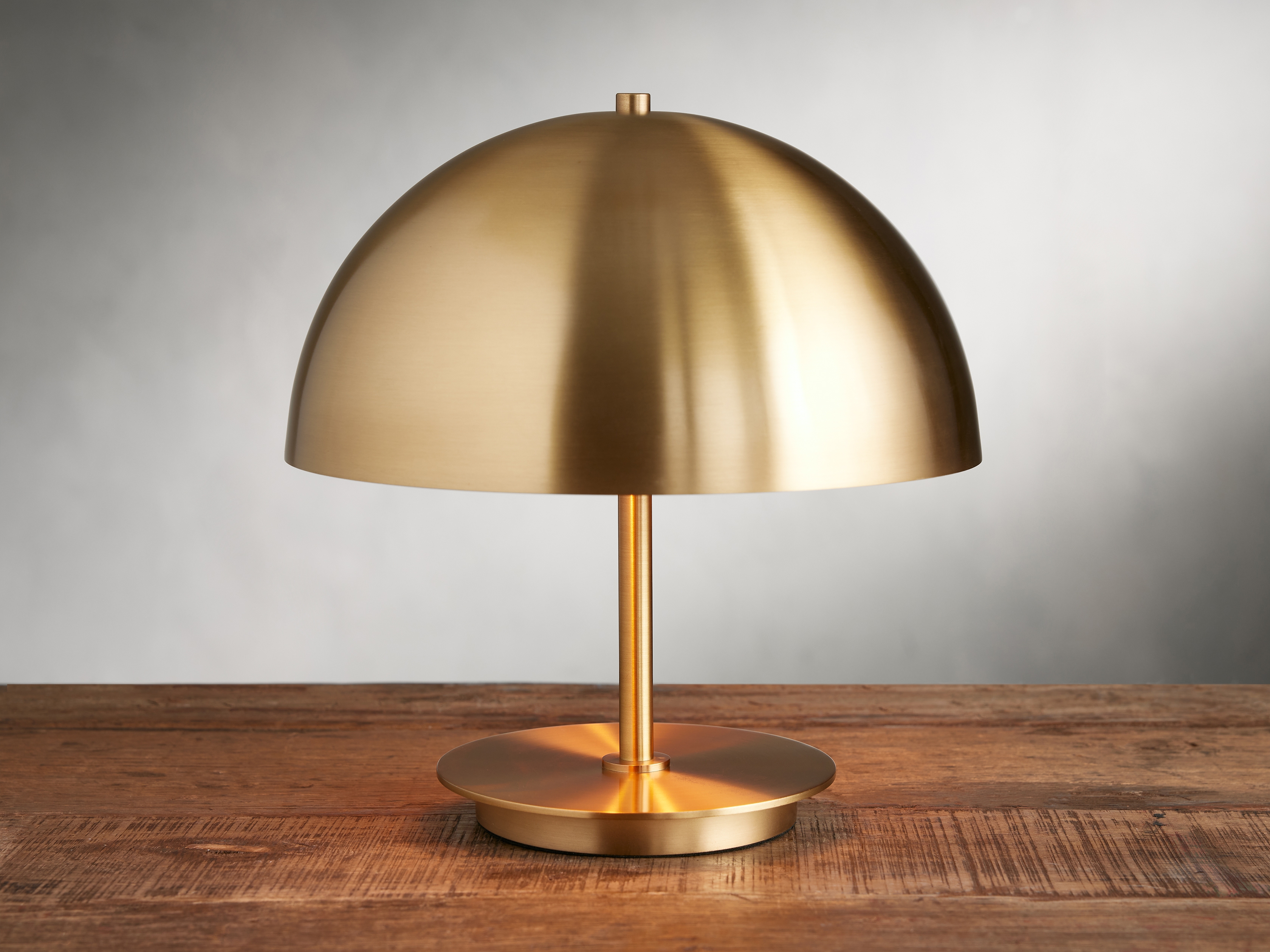 Malcom Table Lamp in Metal Brass - Image 0