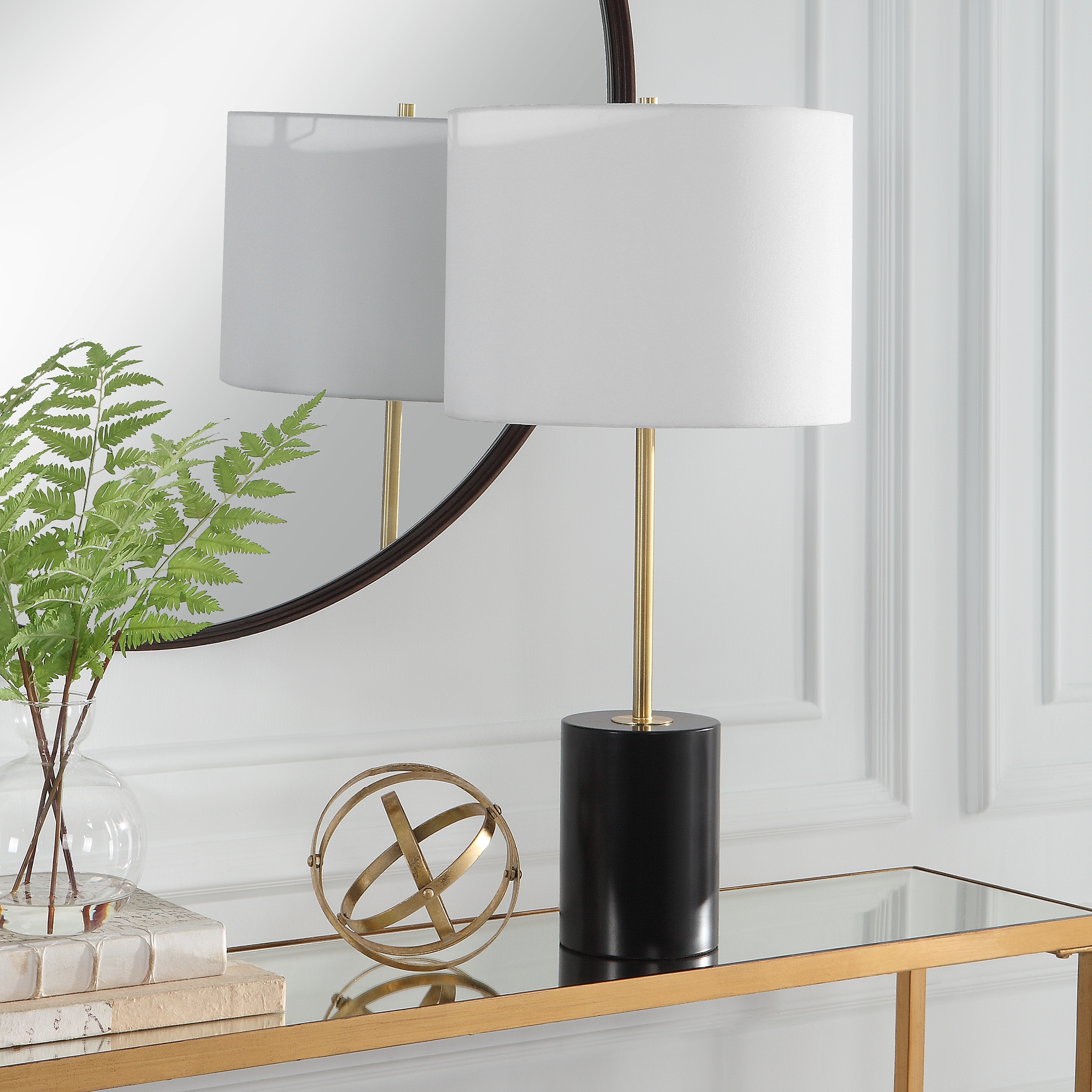 TABLE LAMP - Image 2