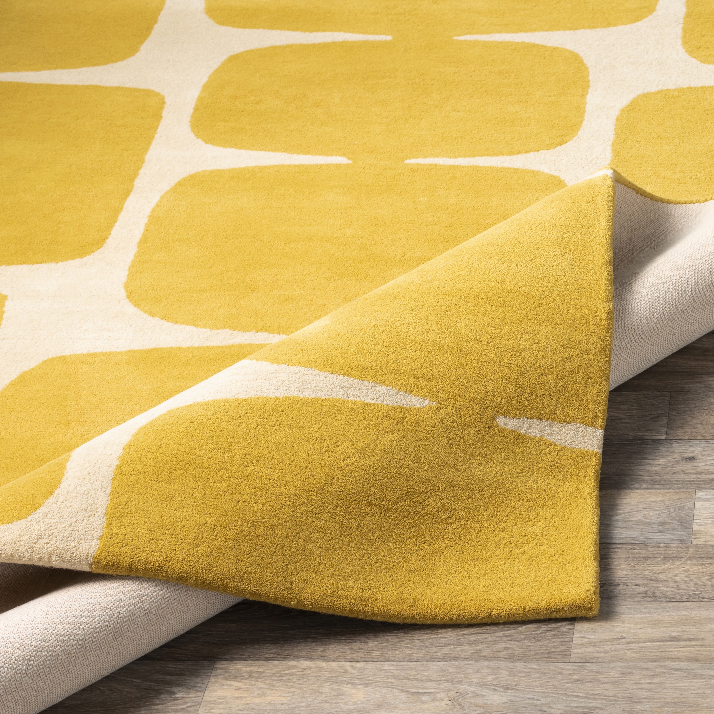 Scion Yellow Indoor 3'3" x 5'3" Handmade Rug - Image 4