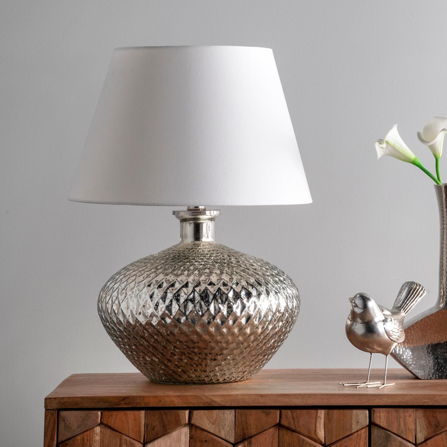 Alhambra 19" Glass Table Lamp - Image 0