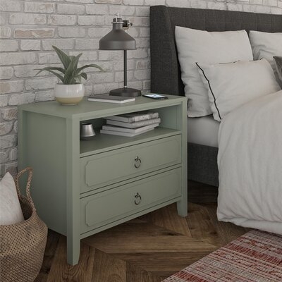 Her Majesty 2 - Drawer Nightstand - Image 1
