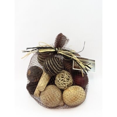 DECORATIVE BALLS AND PODS IN BROWN AND NATURAL TONES - Image 0