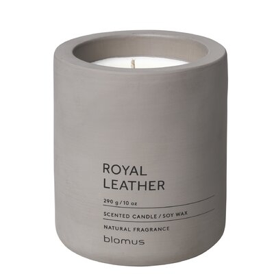 Royal Leather Scented Jar Candle - Image 0