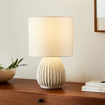Sanibel Ceramic Table Lamp, 17", White - Image 0