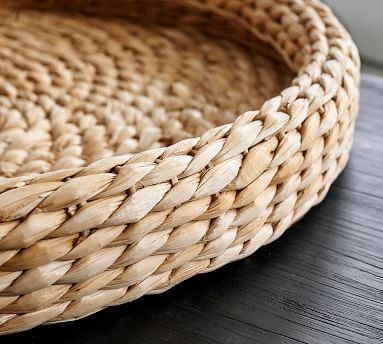 Handwoven Seagrass Round Tray, Large - Image 3