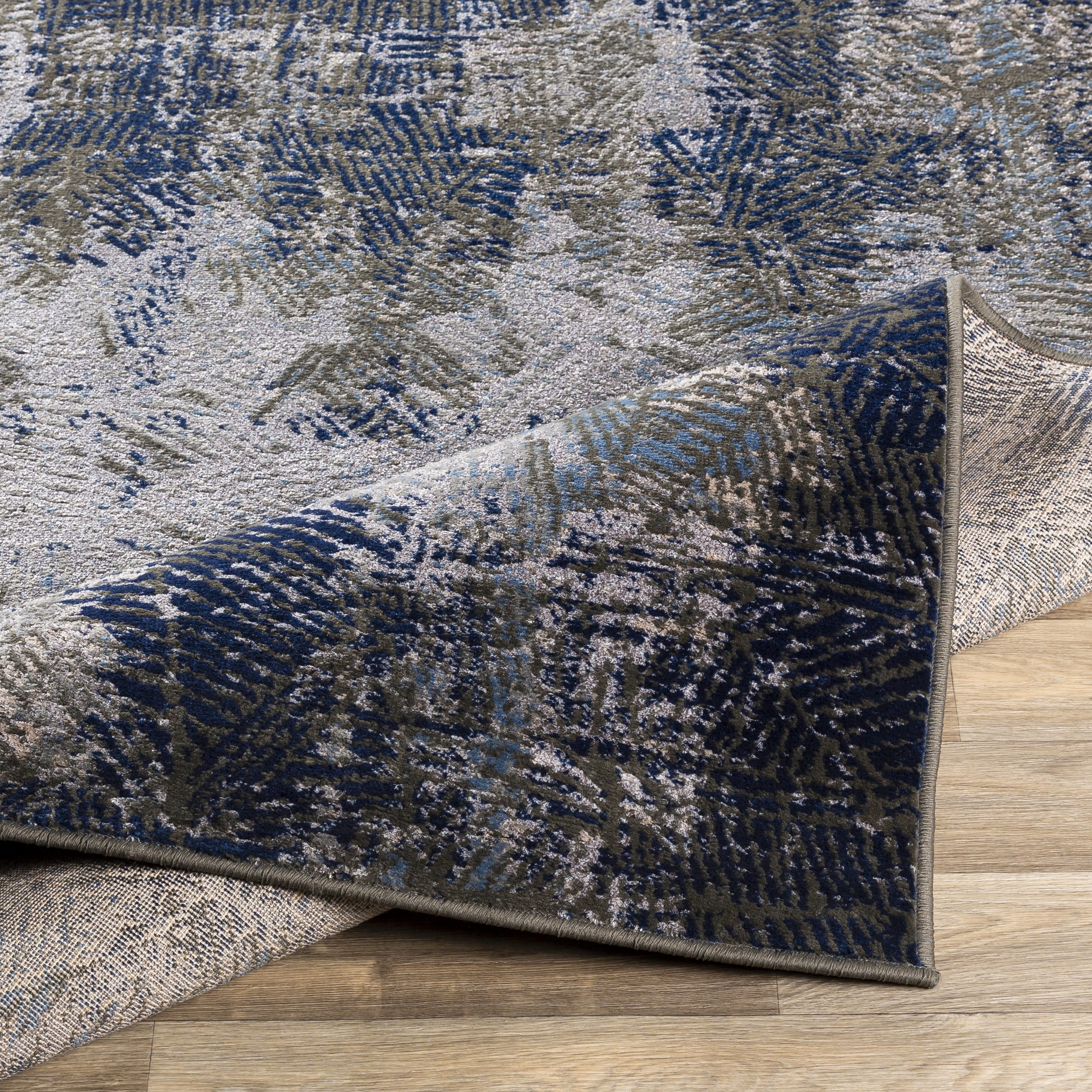 Amadeo Gray Indoor 2' x 3'7" Machine Woven Rug - Image 3