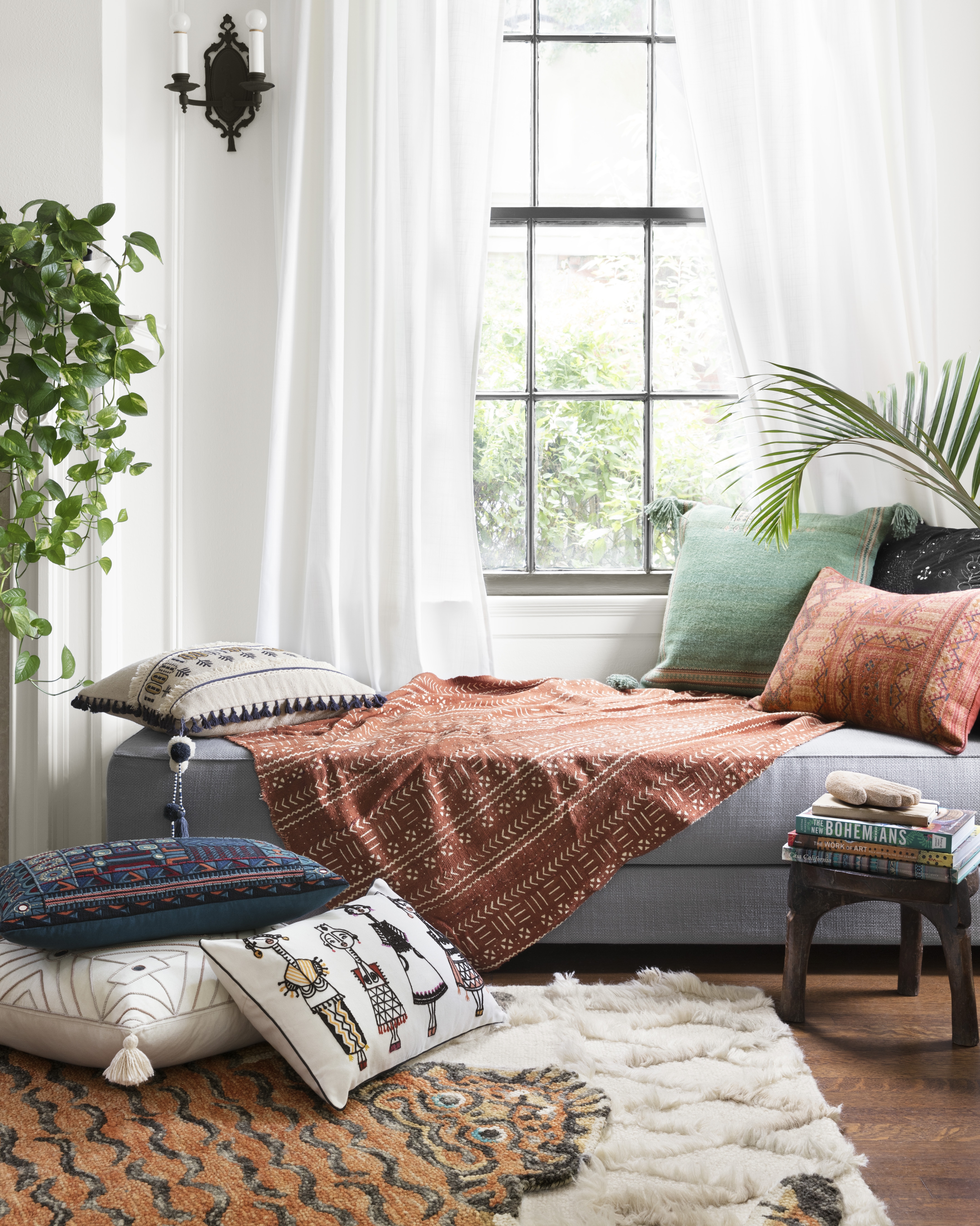 Justina Blakeney x Loloi PILLOWS P0774 Blue / Multi 13" x 21" Cover Only - Image 1