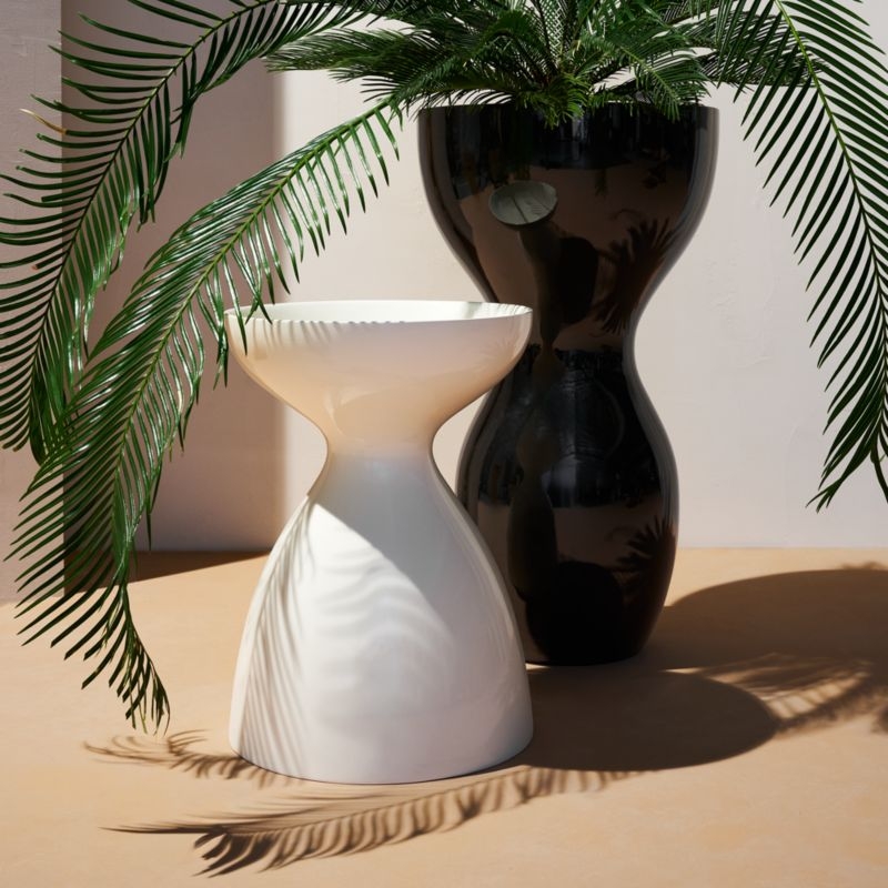 Porta Black High-Gloss Cement Indoor/Outdoor Planter Small - Image 1