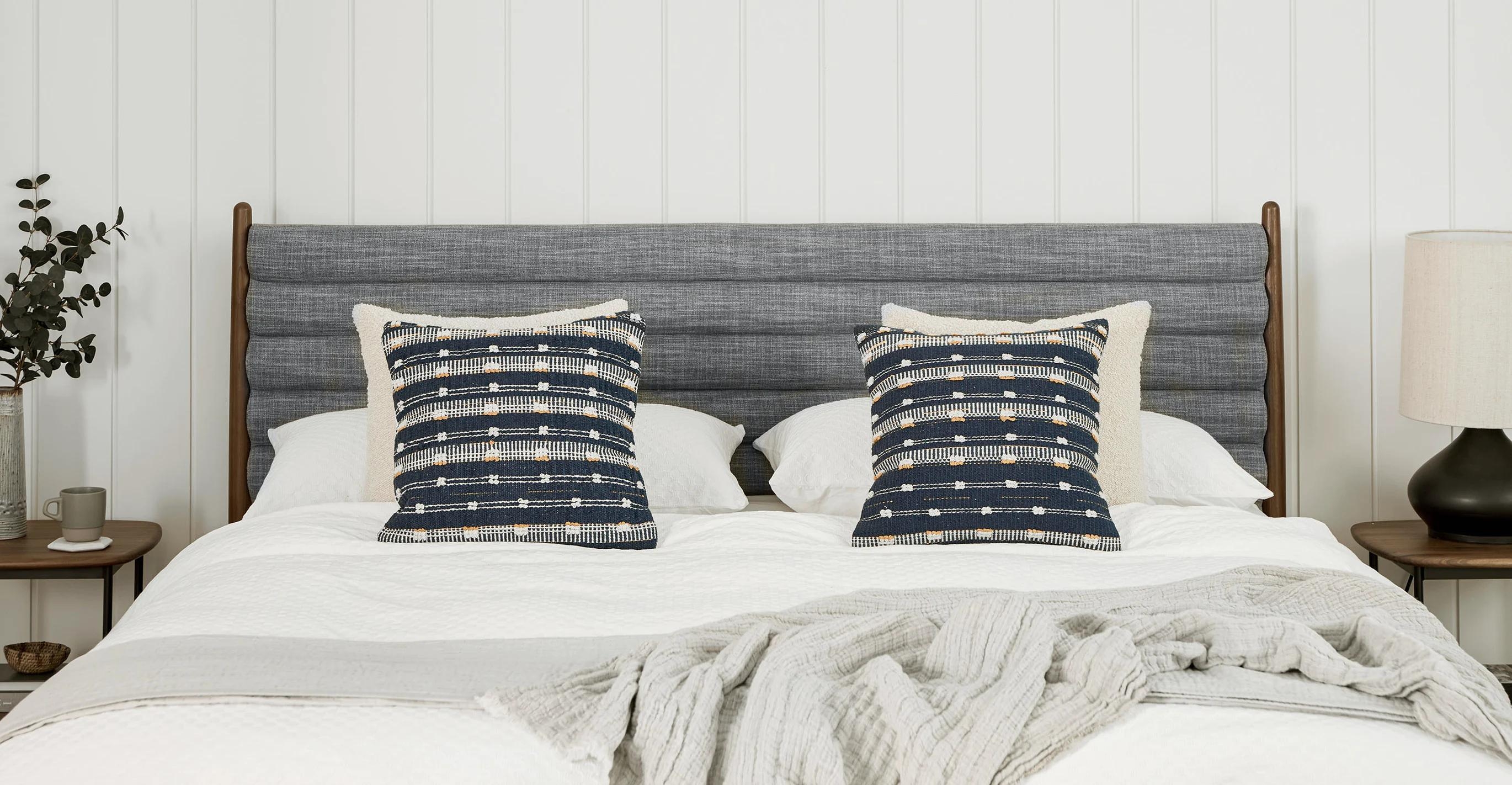 Jema Oxford Navy Pillow - Image 1