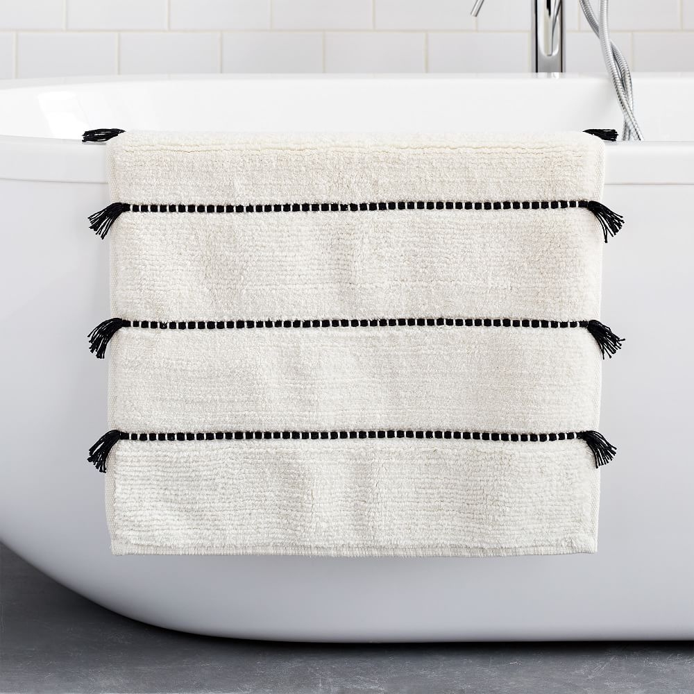 Tassel Stripe Bath Mat, White, 20"x34" - Image 0