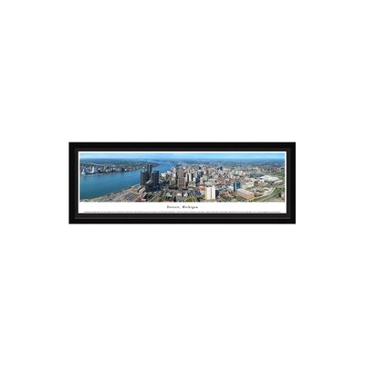 US Skyline Detroit, Michigan by James Blakeway Framed Photographic Print - Image 0