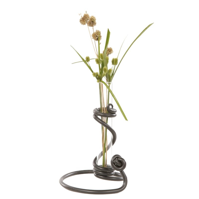 Stone County Ironworks Leaf Vase - Image 0