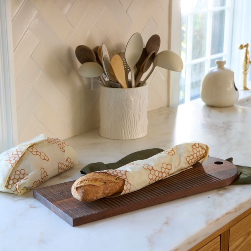 Bee's Wrap Bread Wrap - Image 5