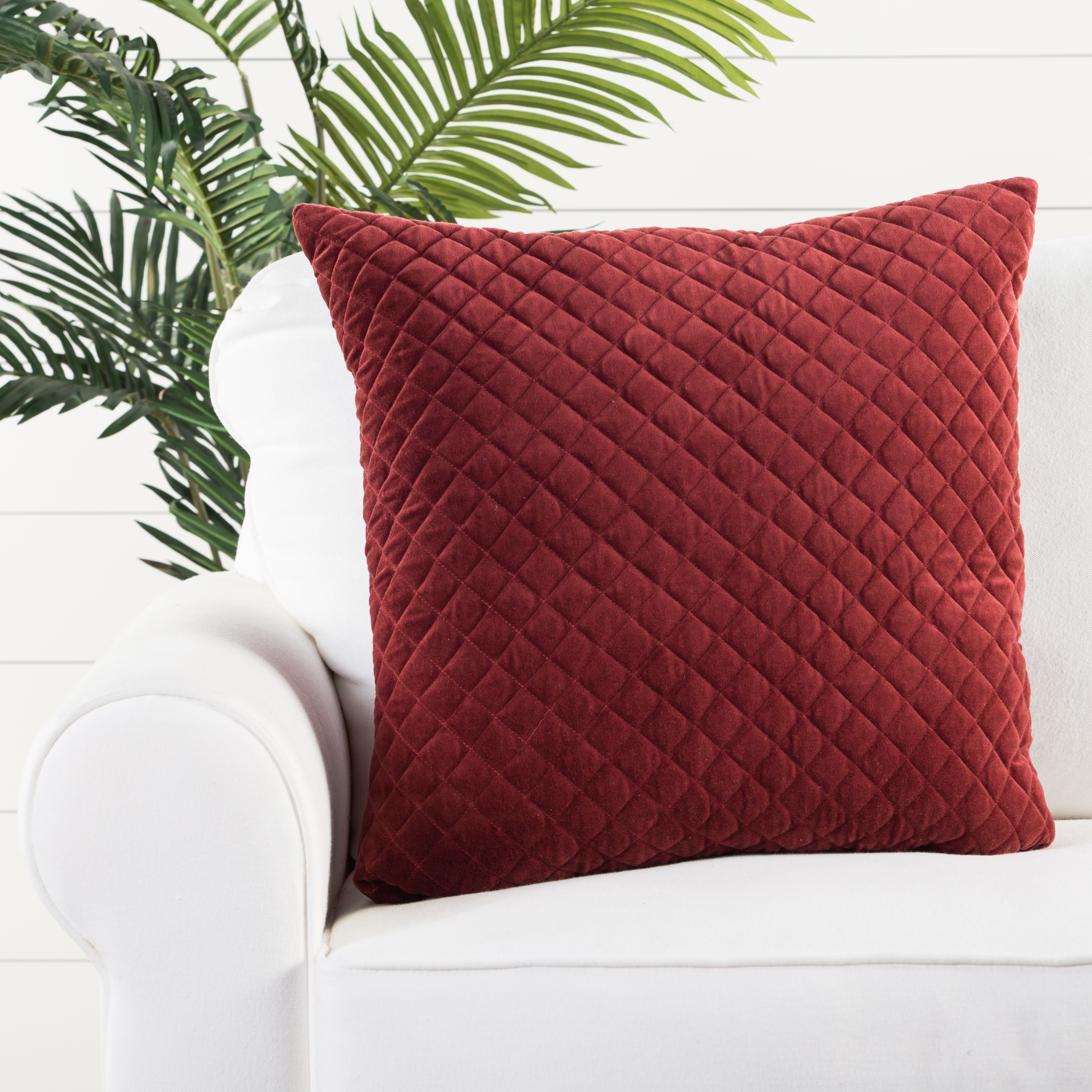 Design (US) Red 22"X22" Pillow w/ Poly Fill - Image 3