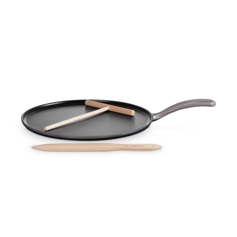 Le Creuset ® Heritage Traditional Round 10.25" Oyster Crepe Pan - Image 1